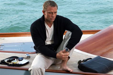 james bond daniel craig outfits